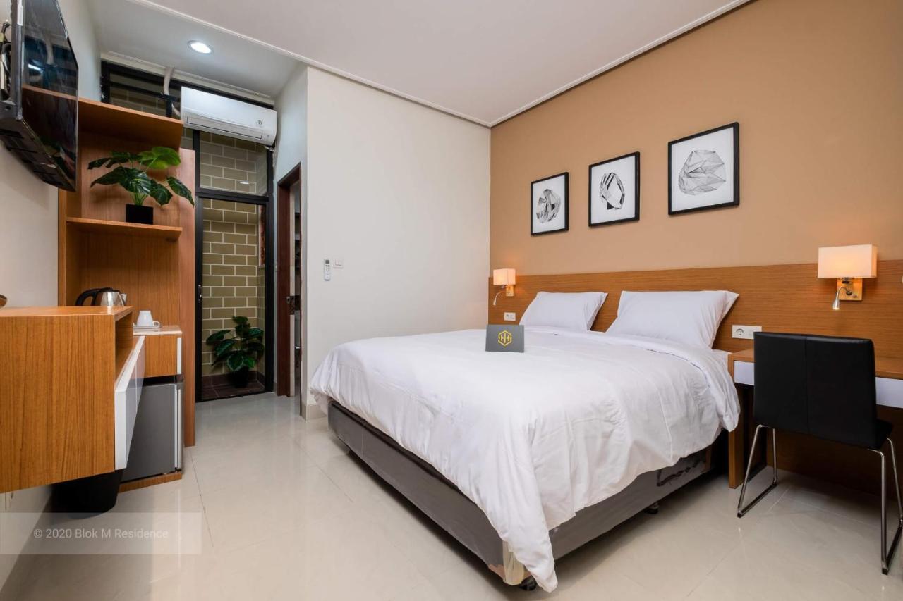 Wisma tamu 15 M² Dengan 1 Kamar Tidur Dan 1 Kamar Mandi Pribadi Di Blok M 3*